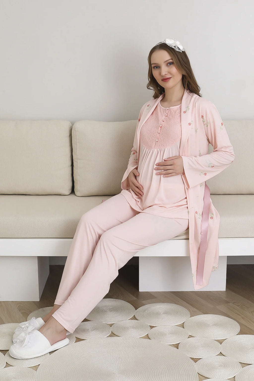 Pembe Kısa Kollu Emzirme Özellikli Desenli Sabahlıklı Lohusa Pijama Takımı-3441